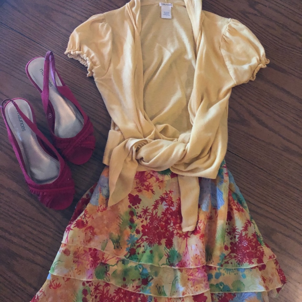 BeAuTiFuL cardigan & Skirt